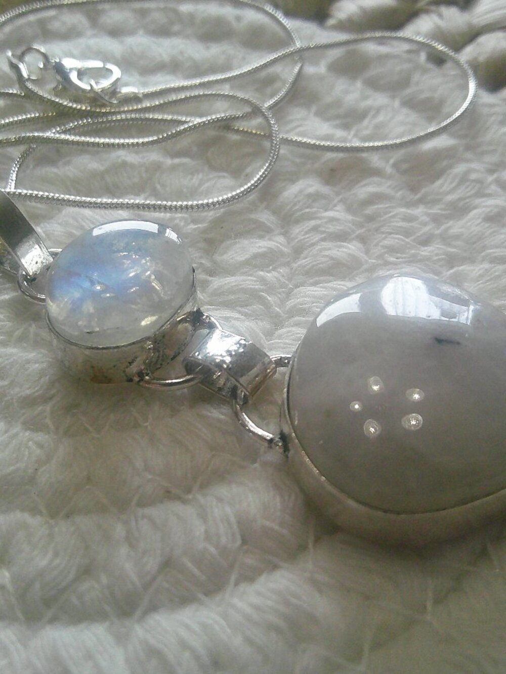 Gorgeous RAINBOW MOONSTONE Handmade Sterling 925 Pendant/Chain #269F